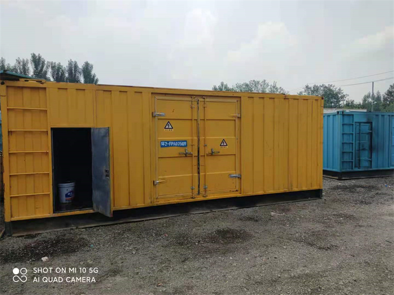 信州200KW柴油发电机组需要配备什么型号的电缆线?